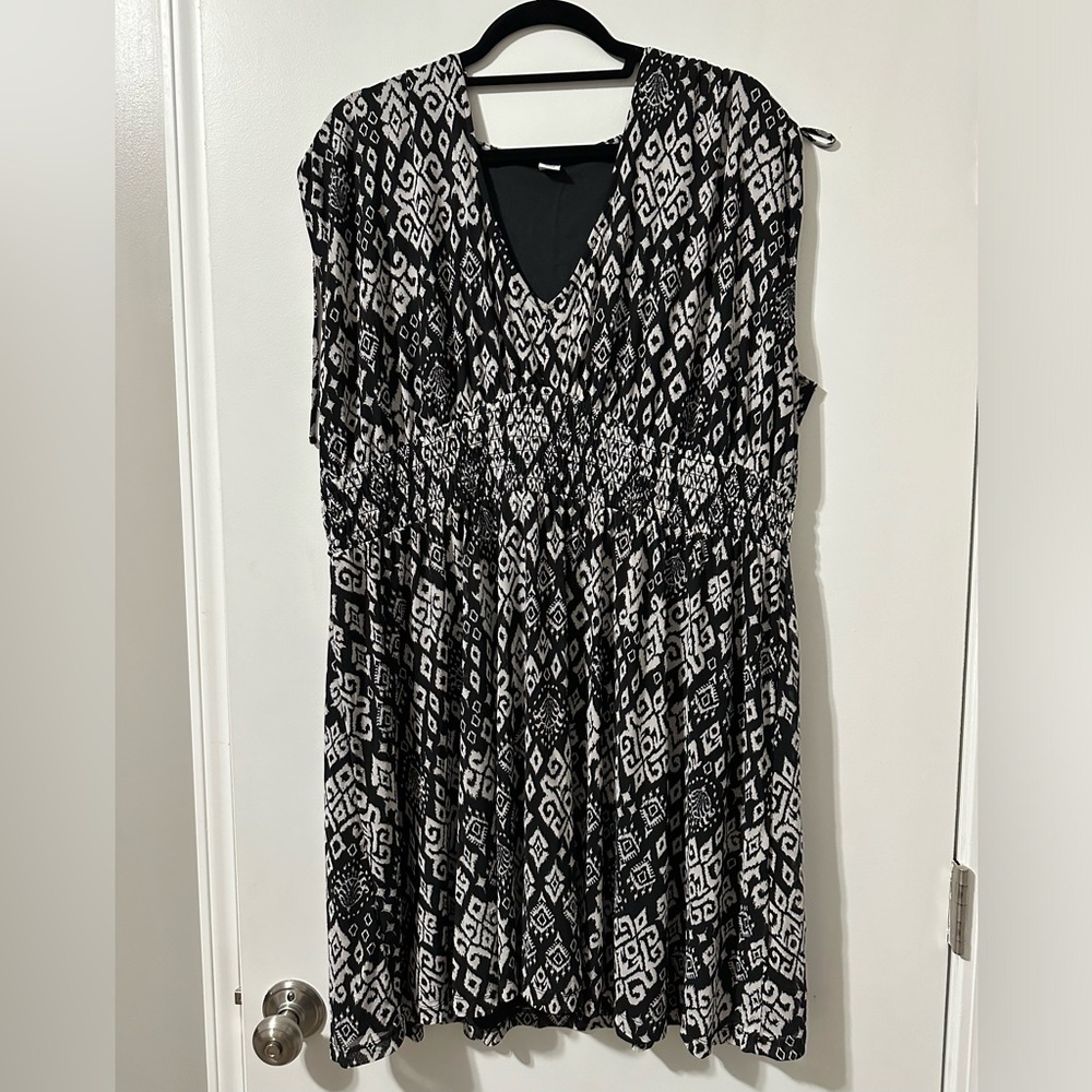Old Navy Waist-Defined Sleeveless Tie-Shoulder Smocked Mesh Mini Dress